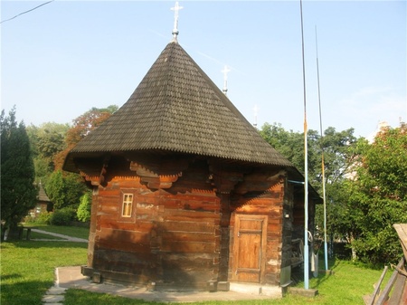 Миколаївська (дерев'яна) церква в Чернівцях, 1607