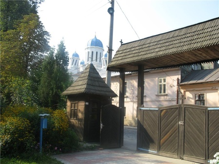 Миколаївська (дерев'яна) церква, 1607 та Миколаївська ("п'яна") церква, 1939