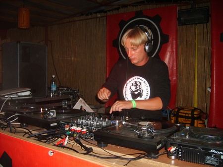 Shranz DJ
