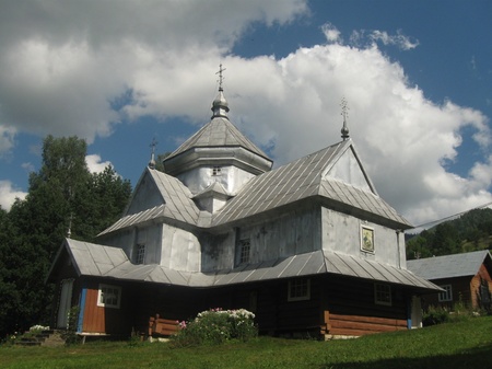 Криворівня.Церква Різдва Пресвятої Богородиці