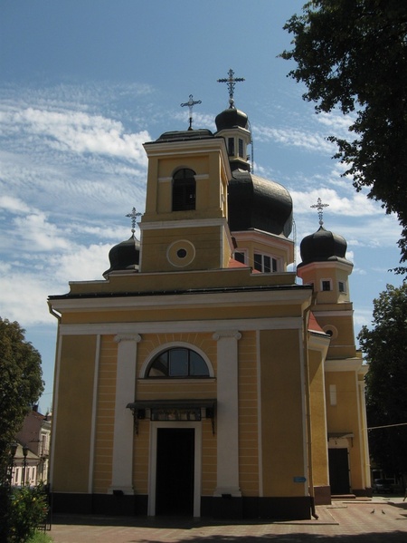 Чернівці. Успенська церква