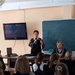 Костилєва Наталія в Київському університеті ринкових відносин презентує журнал "Стіна"