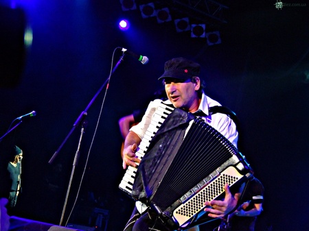 Gogol Bordello