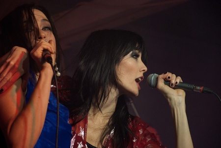 Nouvelle Vague. Liset Alea та Mareva Galanter