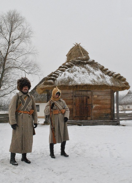 Українська революція. Військові реконструктори. Кіно