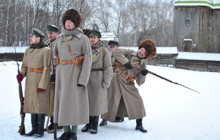 Українська революція. Військові реконструктори. Кіно