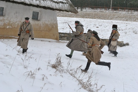 Українська революція. Військові реконструктори. Кіно