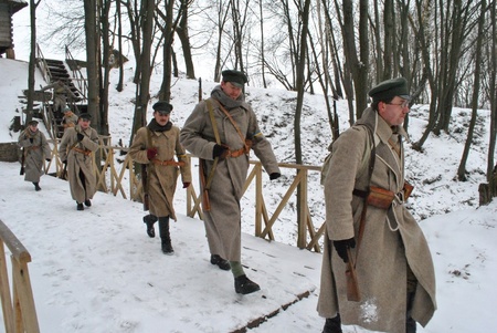 Українська революція. Військові реконструктори. Кіно