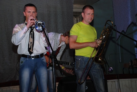 "Собаки в космосі"
