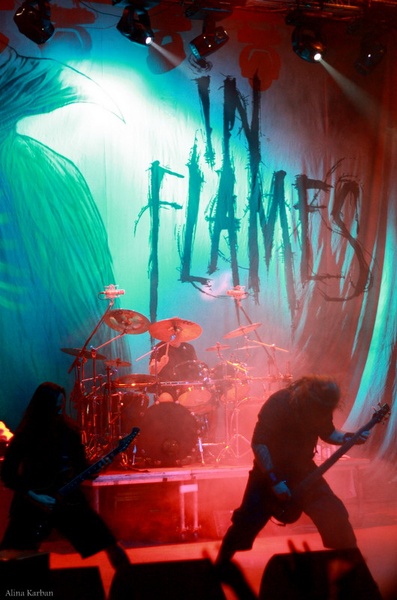 IN FLAMES 