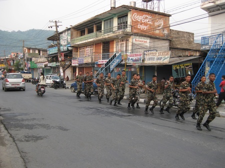 Покхара_армія тренується
